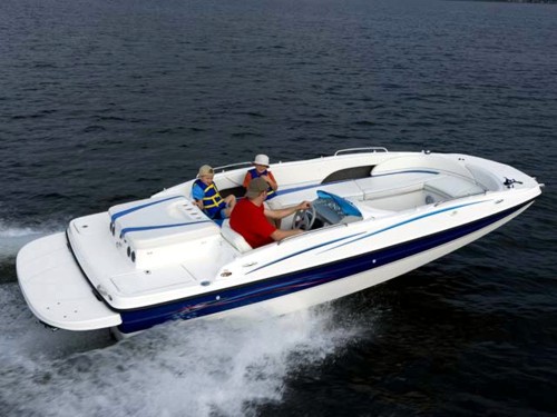 Bayliner 197 Deck Boat