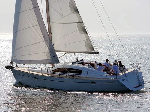 Wauquiez 41 Pilot Saloon