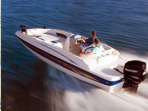 Bayliner 217 Deck Boat OB
