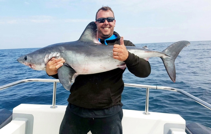 Pesca deportiva. ¿En que momento deja de ser deportiva para convertirse en  una amenaza para los mares?